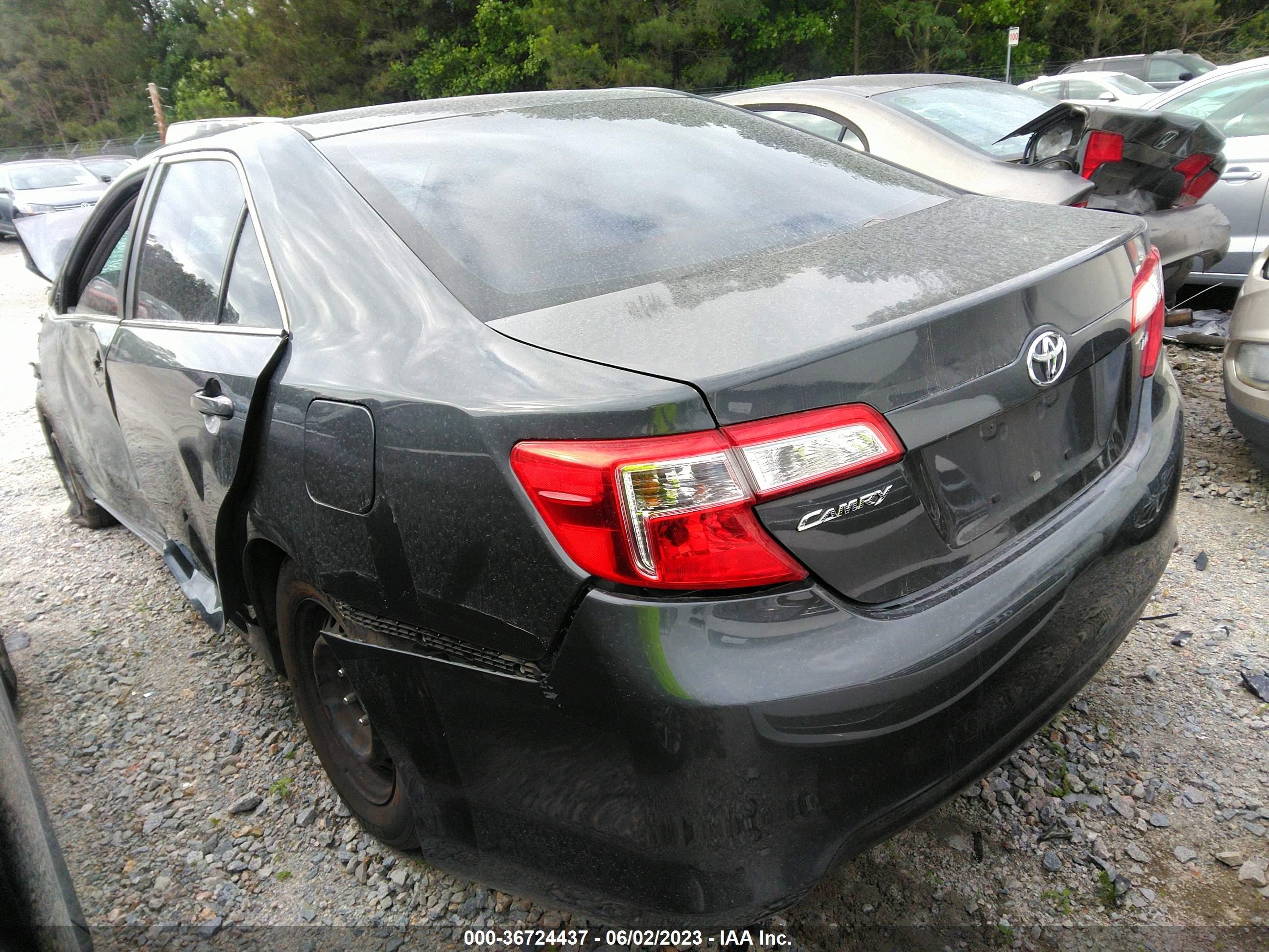 Photo 2 VIN: 4T1BF1FKXCU084214 - TOYOTA CAMRY 