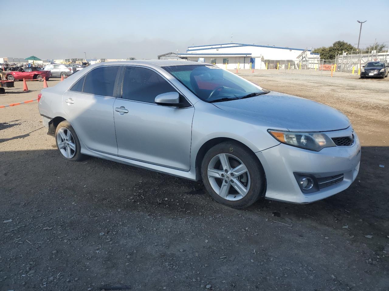 Photo 3 VIN: 4T1BF1FKXCU092247 - TOYOTA CAMRY 