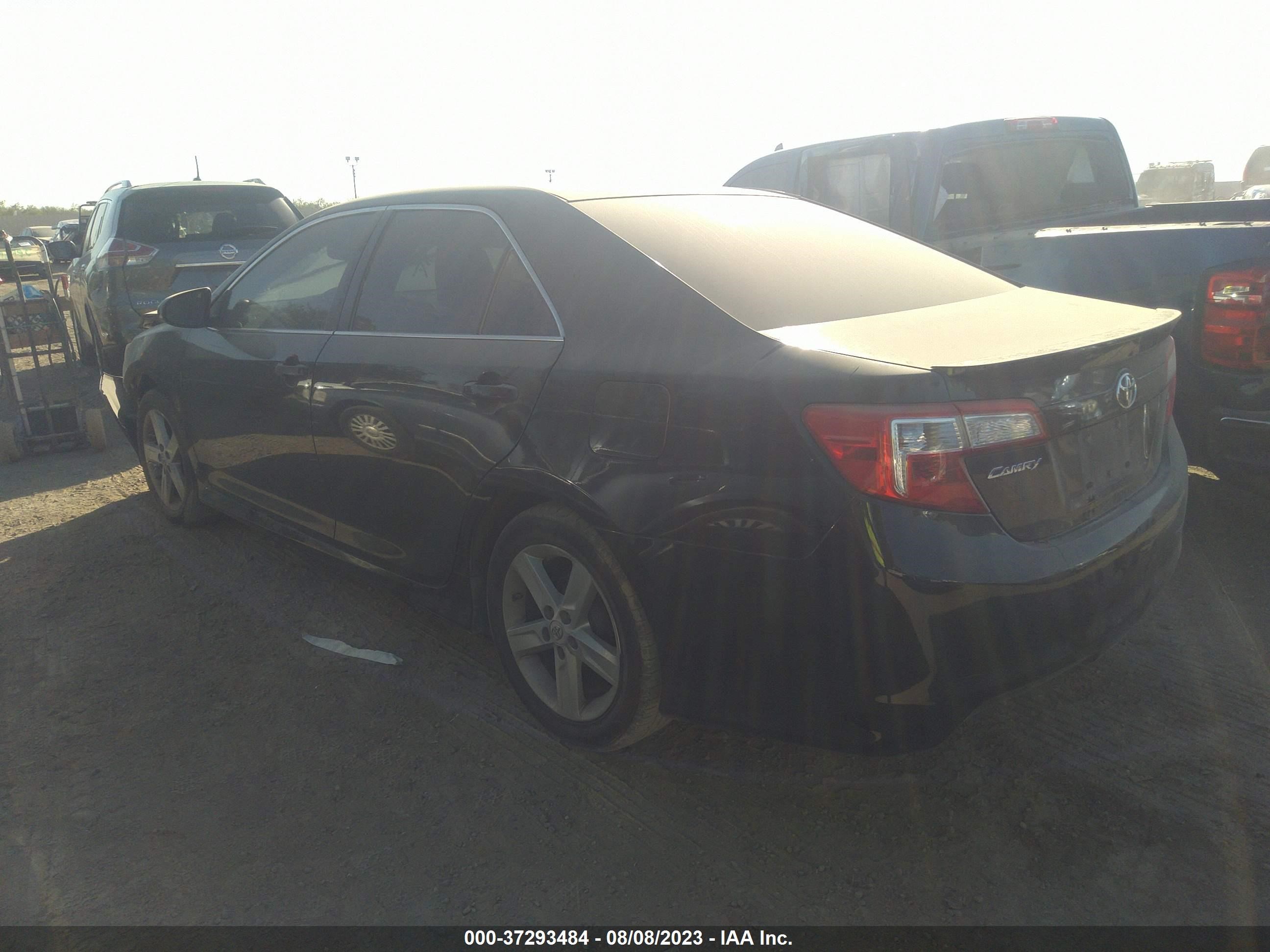 Photo 2 VIN: 4T1BF1FKXCU109130 - TOYOTA CAMRY 