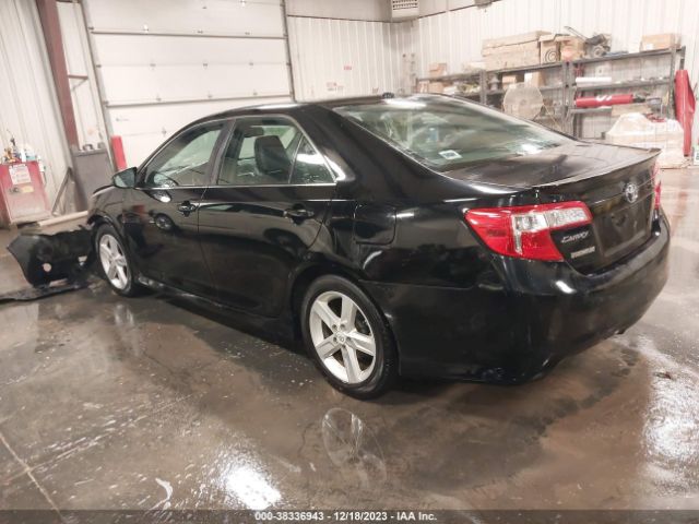 Photo 2 VIN: 4T1BF1FKXCU133749 - TOYOTA CAMRY 