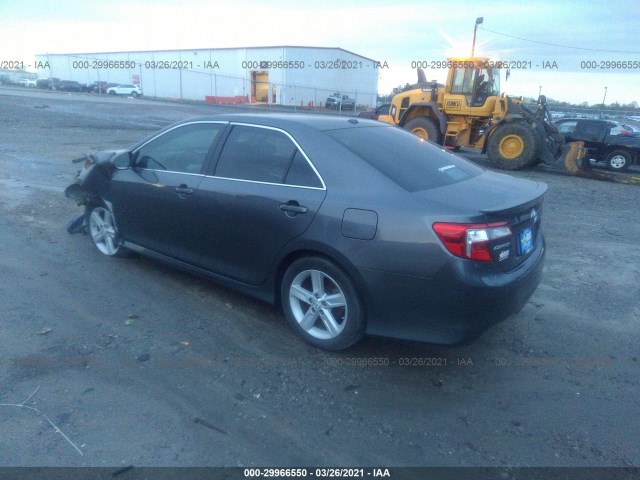 Photo 2 VIN: 4T1BF1FKXCU140524 - TOYOTA CAMRY 