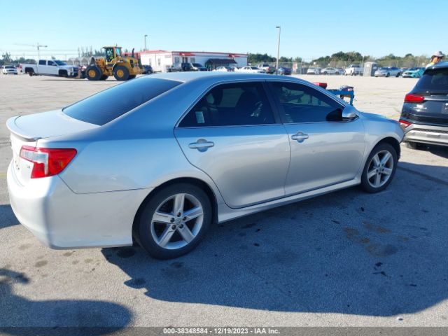 Photo 3 VIN: 4T1BF1FKXCU186323 - TOYOTA CAMRY 