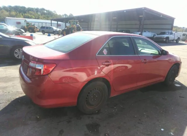 Photo 3 VIN: 4T1BF1FKXCU506823 - TOYOTA CAMRY 