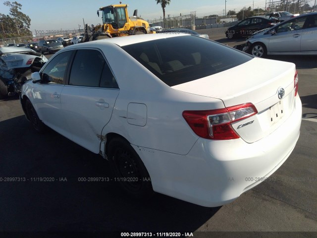 Photo 2 VIN: 4T1BF1FKXCU514713 - TOYOTA CAMRY 