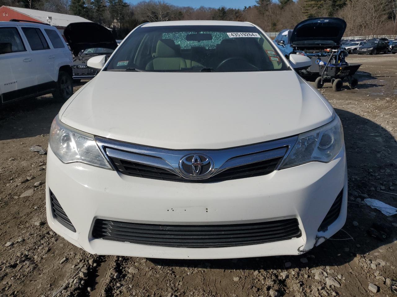 Photo 4 VIN: 4T1BF1FKXCU528885 - TOYOTA CAMRY 