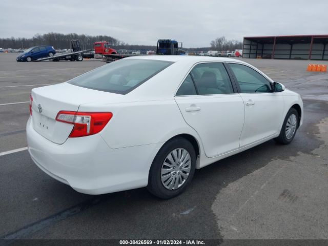 Photo 3 VIN: 4T1BF1FKXCU545105 - TOYOTA CAMRY 