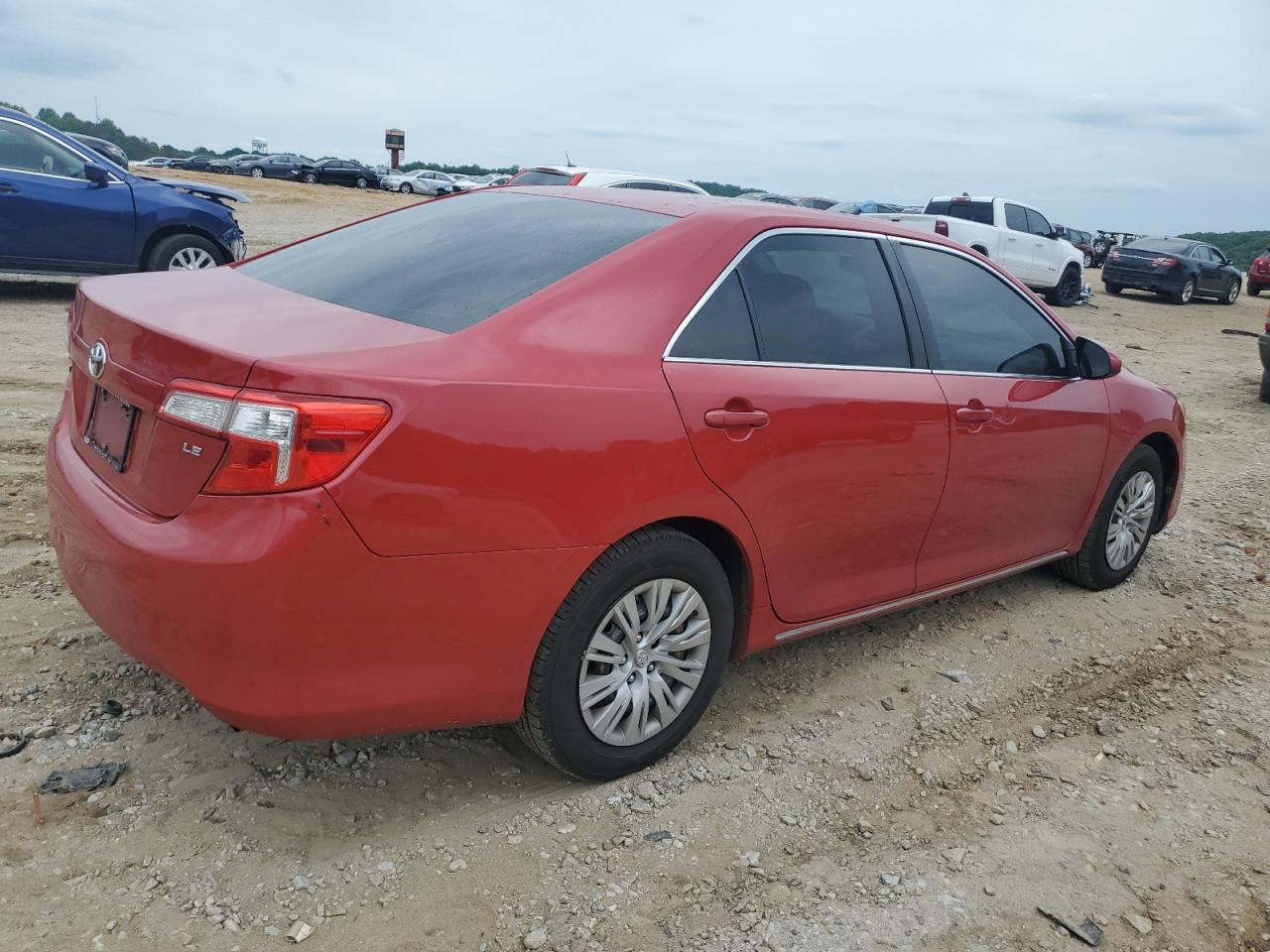 Photo 2 VIN: 4T1BF1FKXCU548327 - TOYOTA CAMRY 