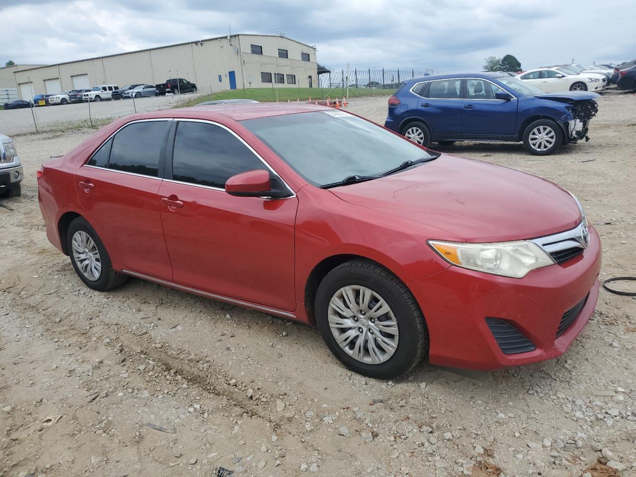 Photo 3 VIN: 4T1BF1FKXCU548327 - TOYOTA CAMRY 