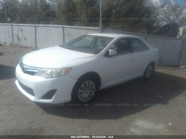 Photo 1 VIN: 4T1BF1FKXCU552457 - TOYOTA CAMRY 