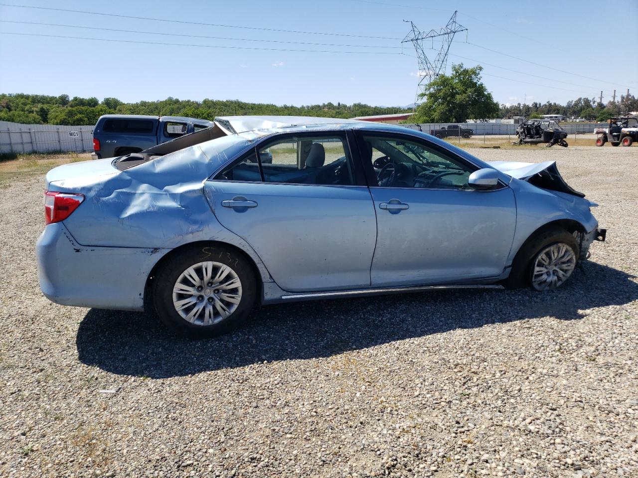 Photo 2 VIN: 4T1BF1FKXCU560235 - TOYOTA CAMRY 