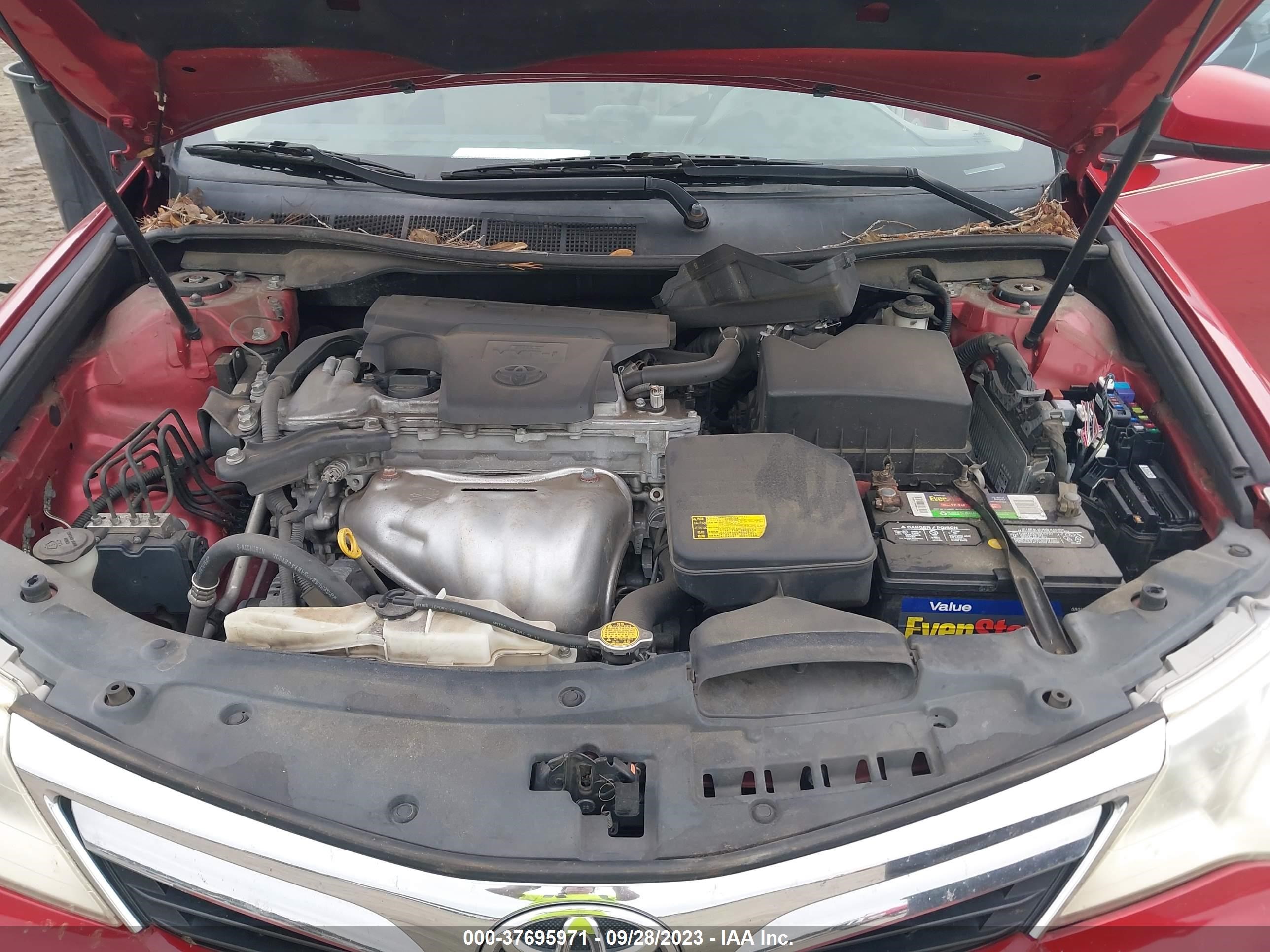 Photo 9 VIN: 4T1BF1FKXCU569808 - TOYOTA CAMRY 