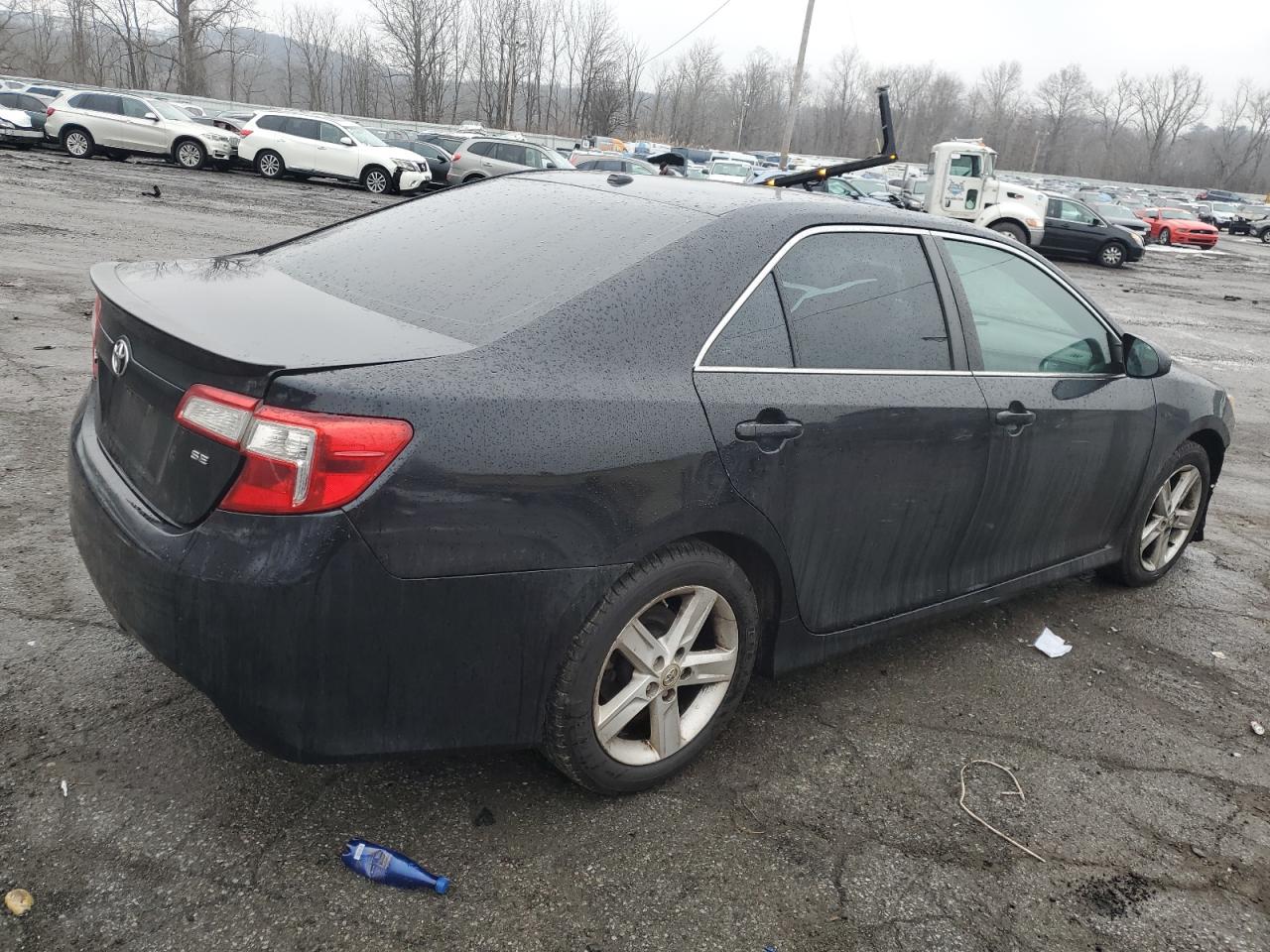 Photo 2 VIN: 4T1BF1FKXCU571588 - TOYOTA CAMRY 