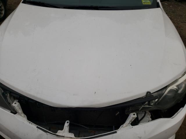 Photo 6 VIN: 4T1BF1FKXCU572627 - TOYOTA CAMRY 