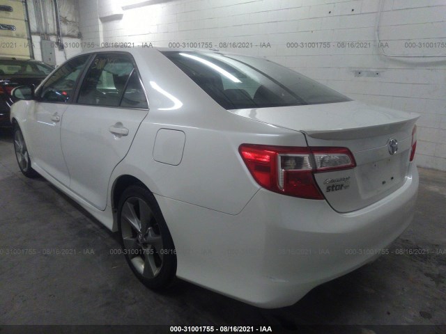 Photo 2 VIN: 4T1BF1FKXCU620532 - TOYOTA CAMRY 