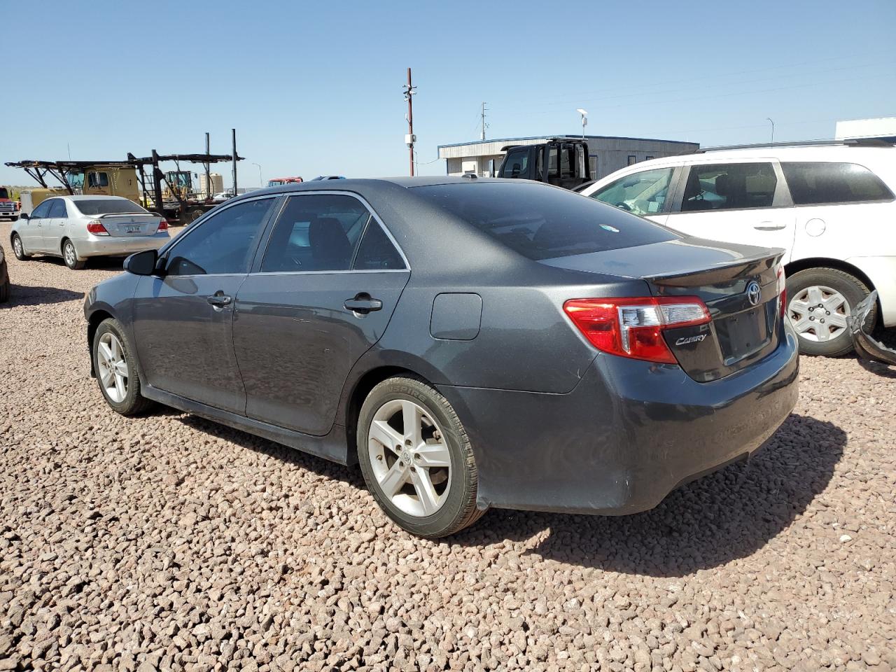 Photo 1 VIN: 4T1BF1FKXCU630459 - TOYOTA CAMRY 