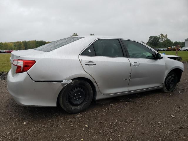 Photo 2 VIN: 4T1BF1FKXCU636004 - TOYOTA CAMRY BASE 