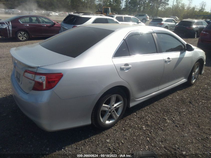 Photo 3 VIN: 4T1BF1FKXDU214509 - TOYOTA CAMRY 