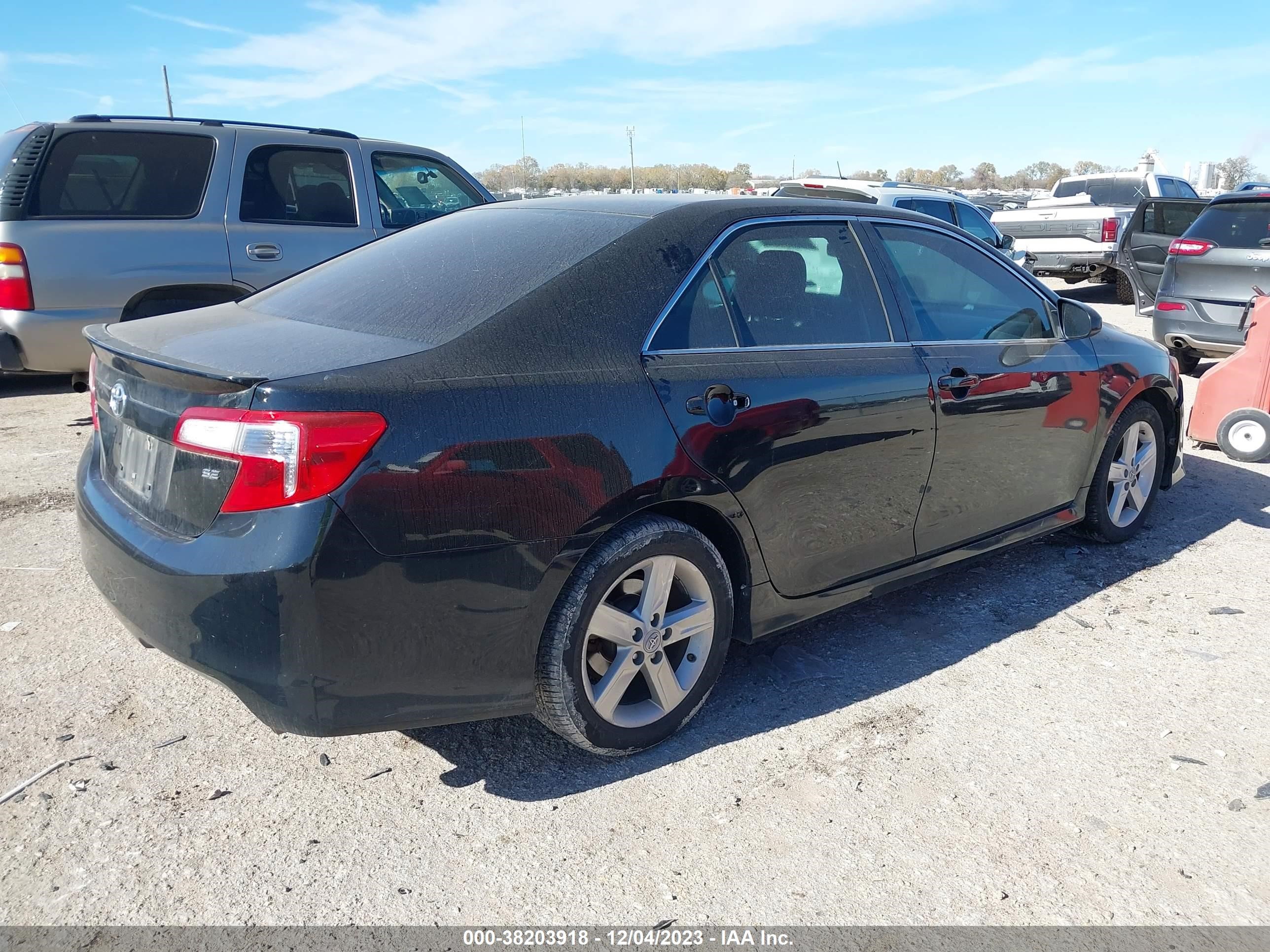 Photo 3 VIN: 4T1BF1FKXDU223212 - TOYOTA CAMRY 