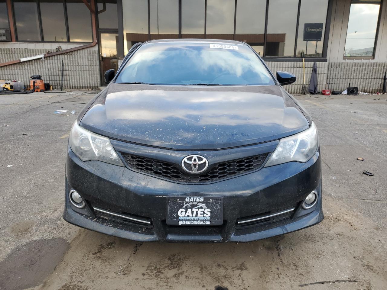 Photo 4 VIN: 4T1BF1FKXDU238213 - TOYOTA CAMRY 