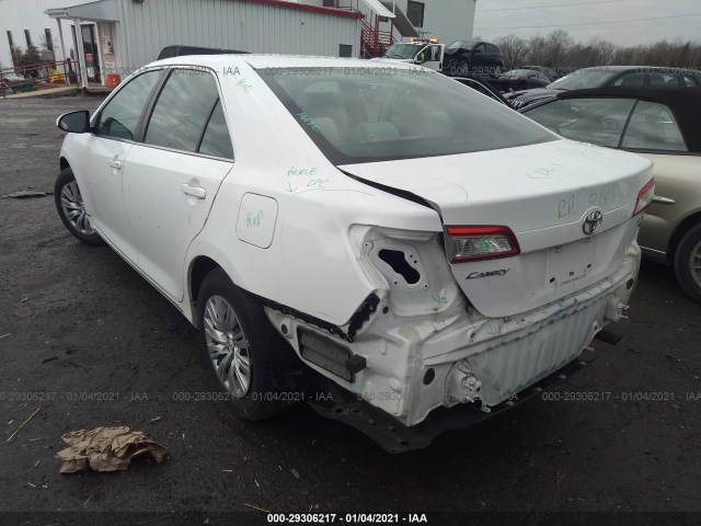 Photo 2 VIN: 4T1BF1FKXDU259000 - TOYOTA CAMRY 