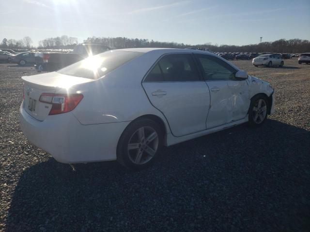 Photo 2 VIN: 4T1BF1FKXDU277190 - TOYOTA CAMRY L 