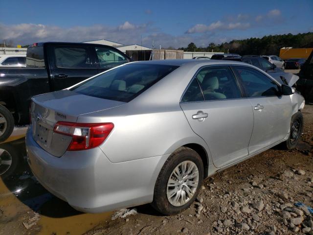 Photo 3 VIN: 4T1BF1FKXDU281224 - TOYOTA CAMRY L 