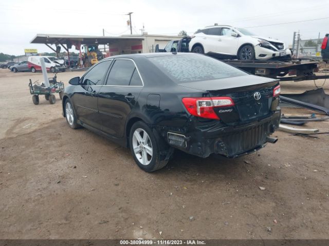 Photo 2 VIN: 4T1BF1FKXDU285287 - TOYOTA CAMRY 