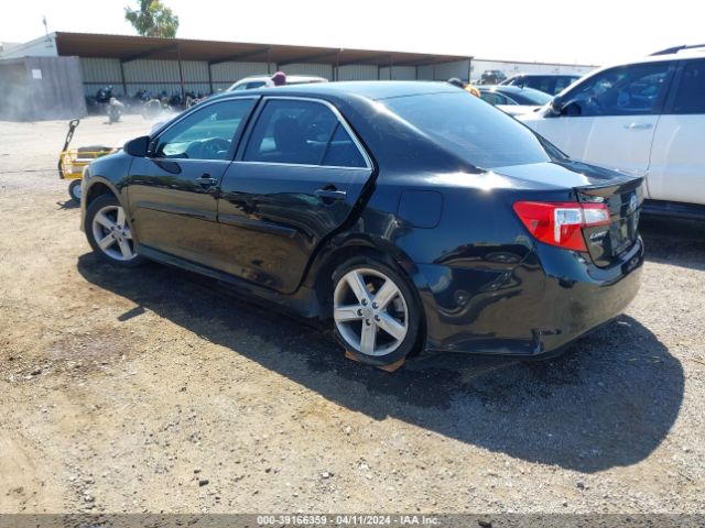 Photo 2 VIN: 4T1BF1FKXDU649997 - TOYOTA CAMRY 