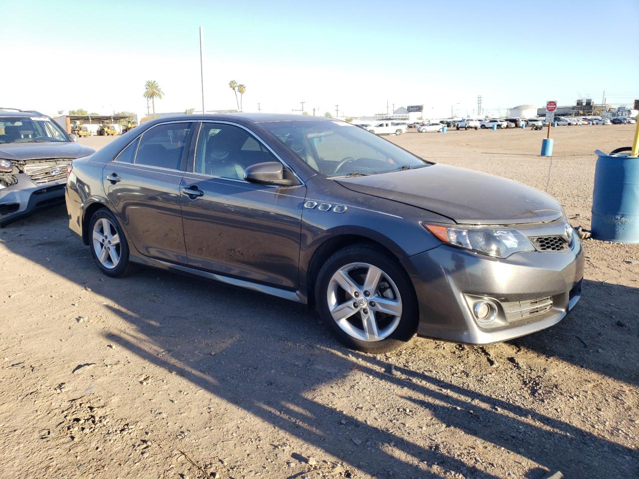 Photo 3 VIN: 4T1BF1FKXDU654956 - TOYOTA CAMRY 