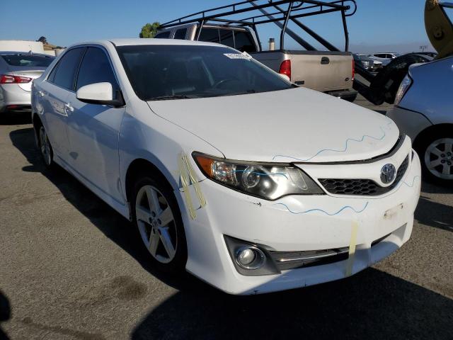 Photo 3 VIN: 4T1BF1FKXDU664046 - TOYOTA CAMRY 