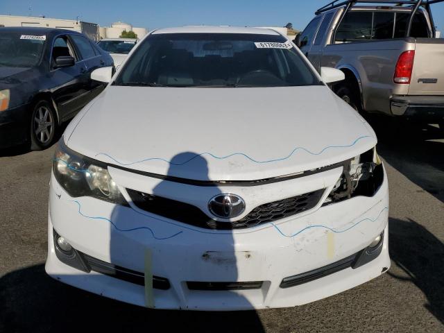 Photo 4 VIN: 4T1BF1FKXDU664046 - TOYOTA CAMRY 