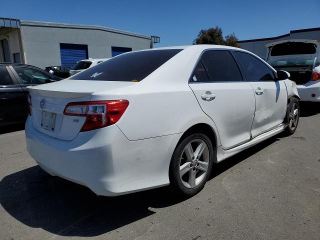 Photo 2 VIN: 4T1BF1FKXDU674754 - TOYOTA CAMRY 