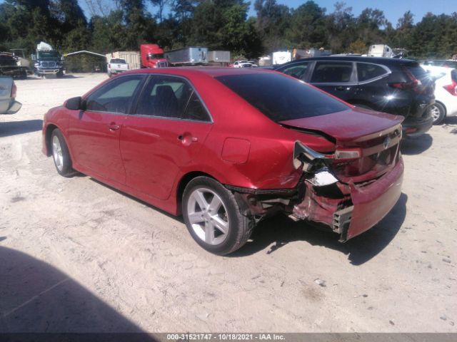 Photo 2 VIN: 4T1BF1FKXDU686886 - TOYOTA CAMRY 