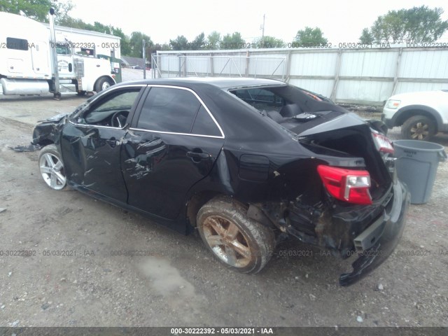 Photo 2 VIN: 4T1BF1FKXDU690047 - TOYOTA CAMRY 