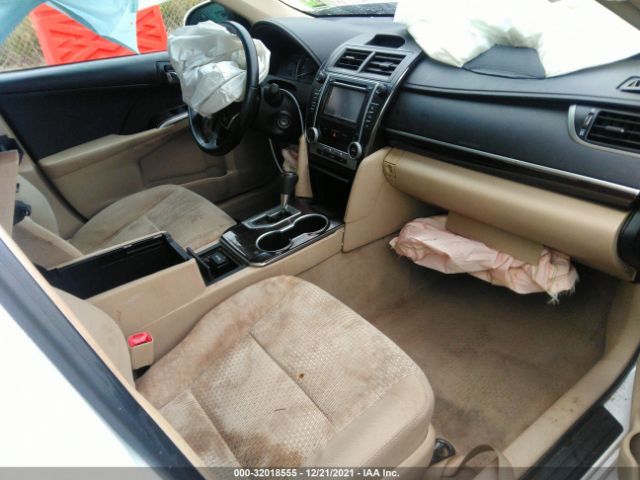 Photo 4 VIN: 4T1BF1FKXDU690064 - TOYOTA CAMRY 