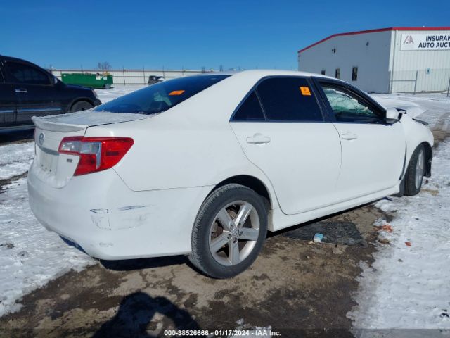 Photo 3 VIN: 4T1BF1FKXDU700849 - TOYOTA CAMRY 