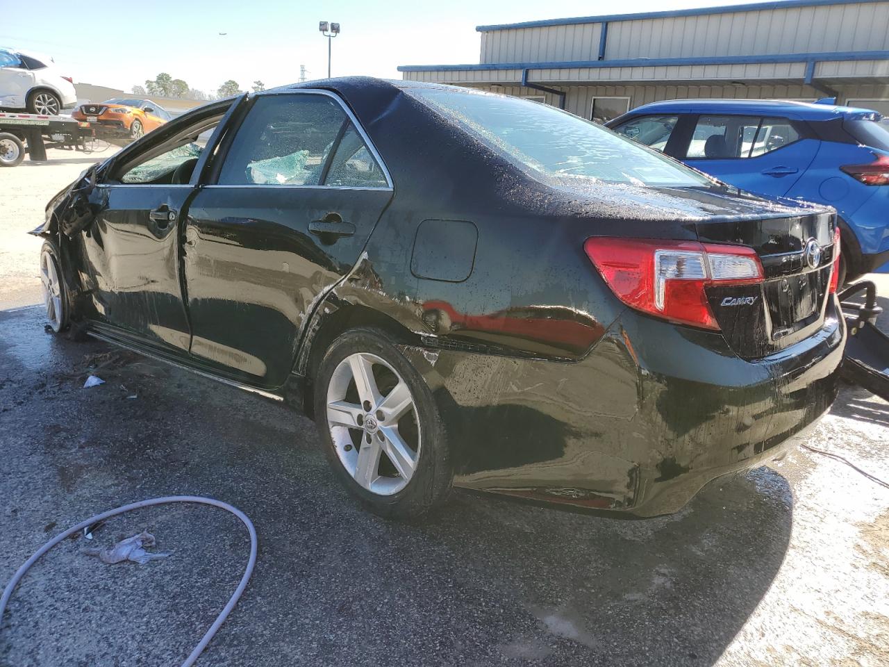 Photo 1 VIN: 4T1BF1FKXDU706389 - TOYOTA CAMRY 