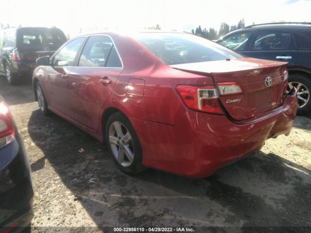 Photo 2 VIN: 4T1BF1FKXDU717585 - TOYOTA CAMRY 