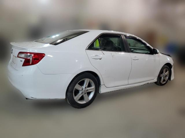 Photo 2 VIN: 4T1BF1FKXEU311517 - TOYOTA CAMRY 