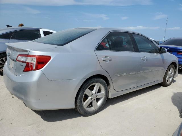 Photo 2 VIN: 4T1BF1FKXEU316460 - TOYOTA CAMRY L 