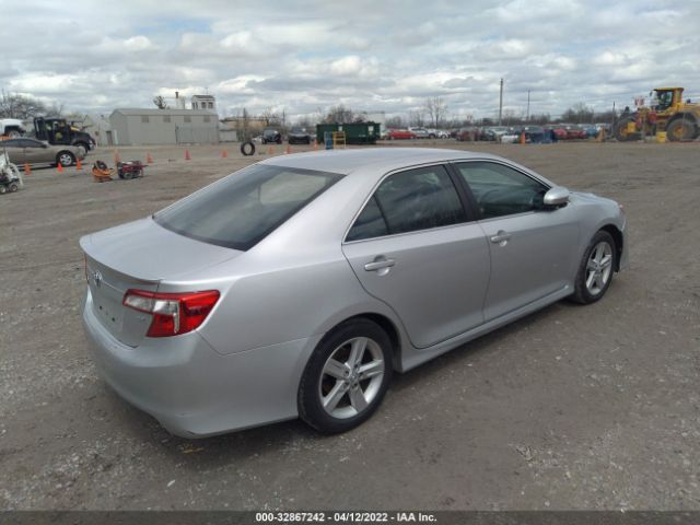 Photo 3 VIN: 4T1BF1FKXEU324493 - TOYOTA CAMRY 