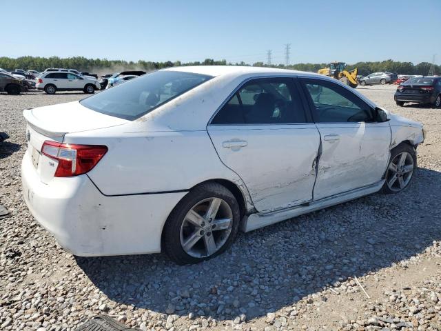 Photo 2 VIN: 4T1BF1FKXEU379008 - TOYOTA CAMRY L 