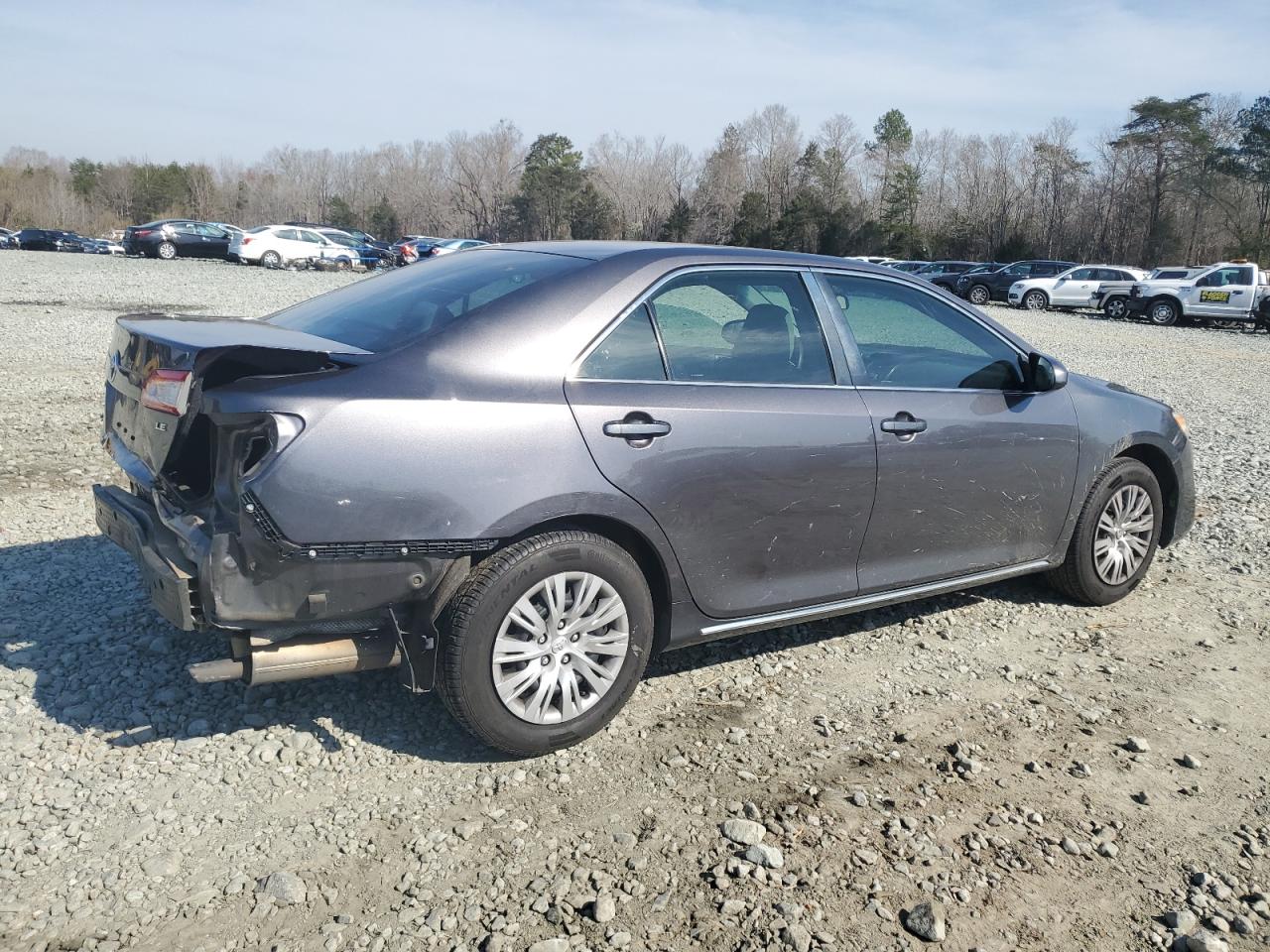 Photo 2 VIN: 4T1BF1FKXEU386329 - TOYOTA CAMRY 