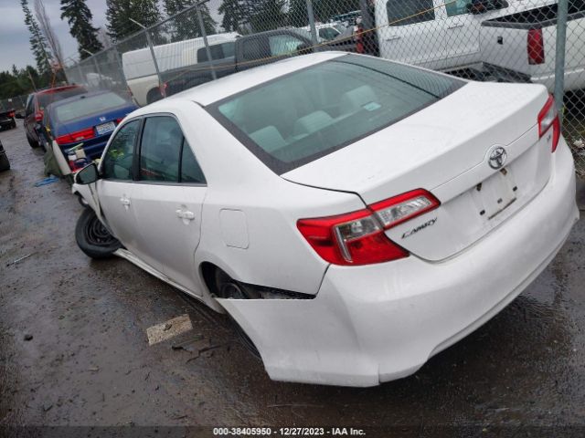 Photo 2 VIN: 4T1BF1FKXEU417319 - TOYOTA CAMRY 