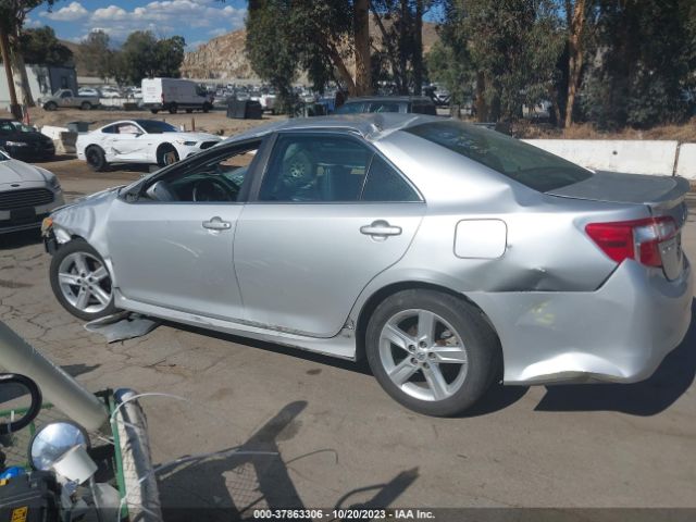 Photo 2 VIN: 4T1BF1FKXEU422102 - TOYOTA CAMRY 