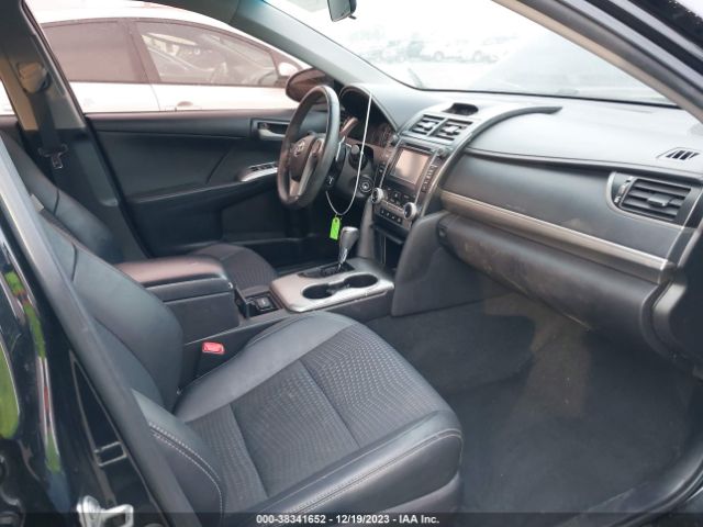 Photo 4 VIN: 4T1BF1FKXEU470800 - TOYOTA CAMRY 