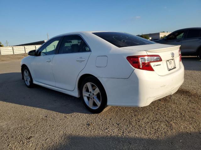 Photo 2 VIN: 4T1BF1FKXEU726580 - TOYOTA CAMRY 