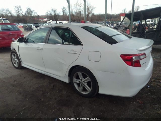 Photo 2 VIN: 4T1BF1FKXEU750362 - TOYOTA CAMRY 