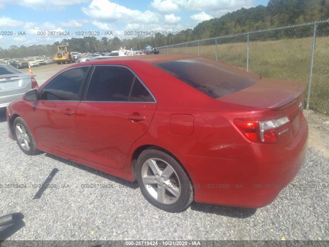 Photo 2 VIN: 4T1BF1FKXEU757800 - TOYOTA CAMRY 