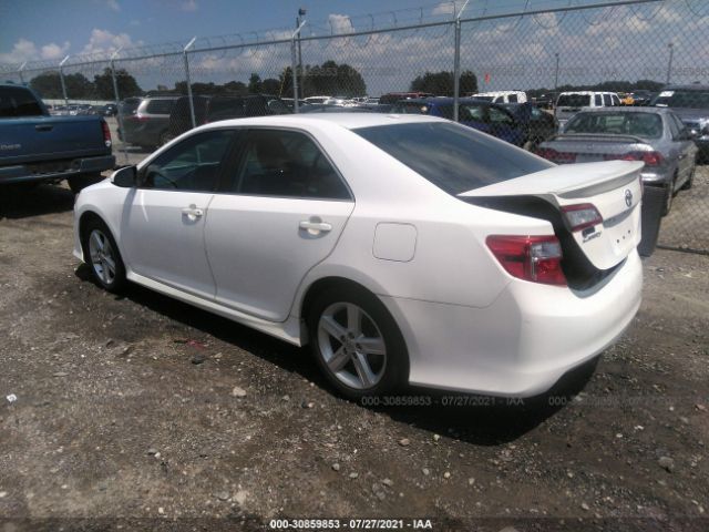 Photo 2 VIN: 4T1BF1FKXEU802444 - TOYOTA CAMRY 